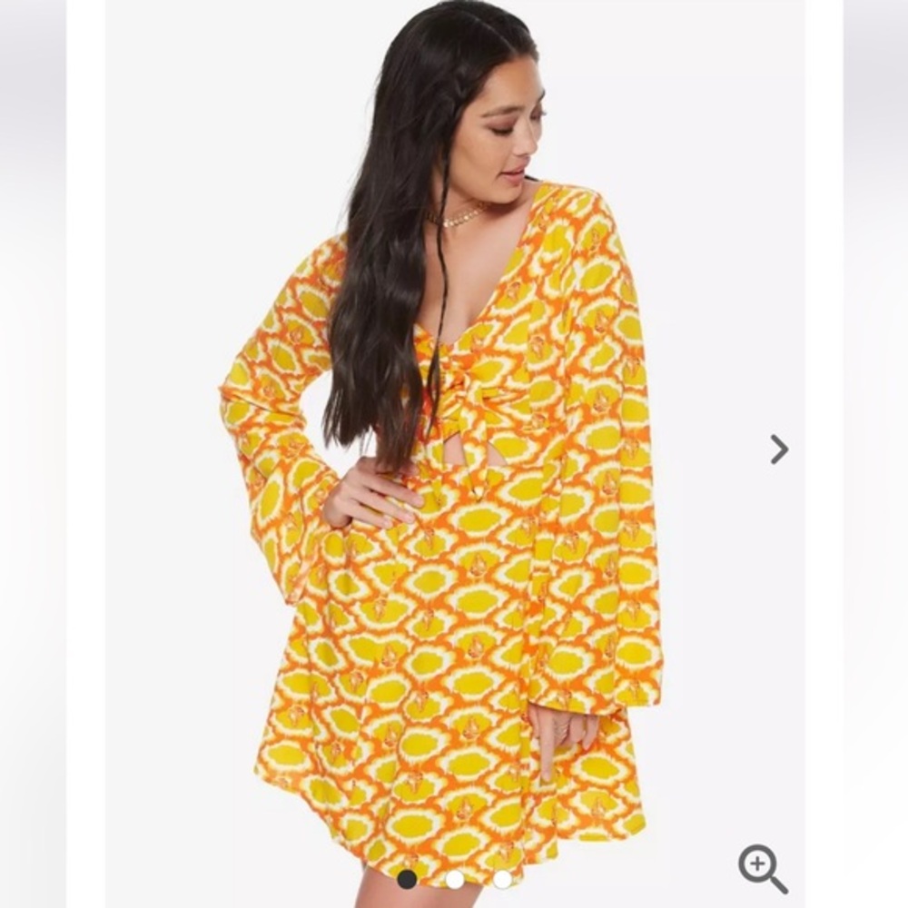Star Wars Solo Bell Sleeve Dress Size